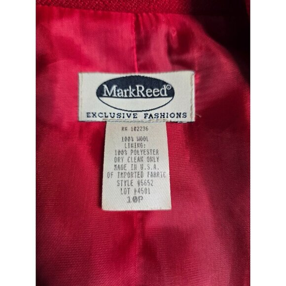 Vintage Classic Red Wool Blazer - Picture 6 of 16